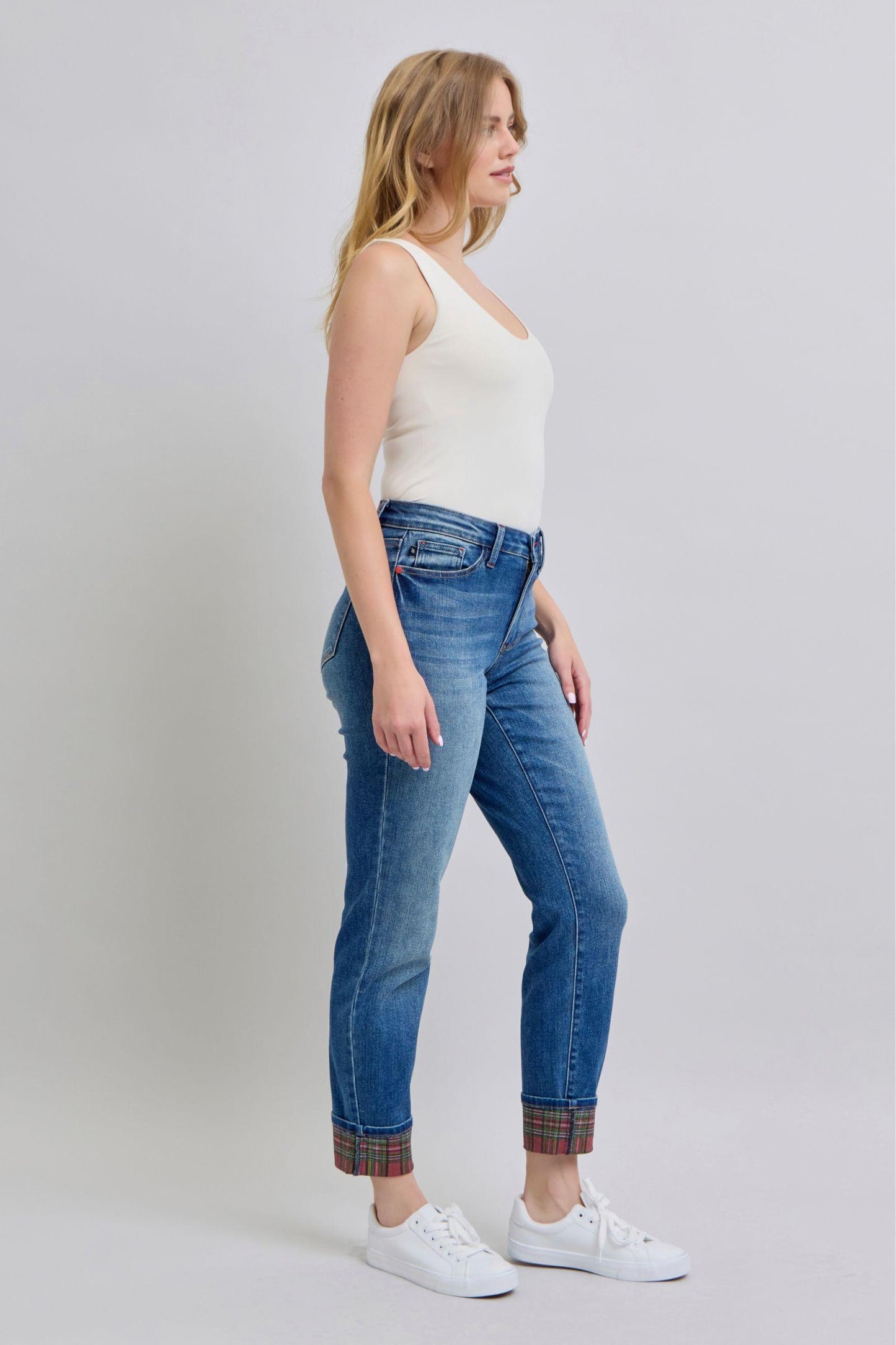 Full Size Plaid Print Cuff Straight Leg Jeans with Pockets – Where Classic Meets Contemporary - Znvia