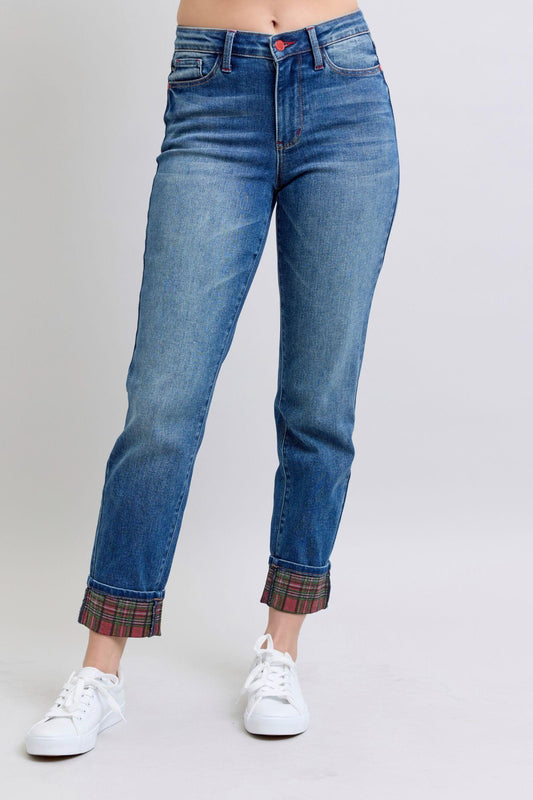 Full Size Plaid Print Cuff Straight Leg Jeans with Pockets – Where Classic Meets Contemporary - Znvia