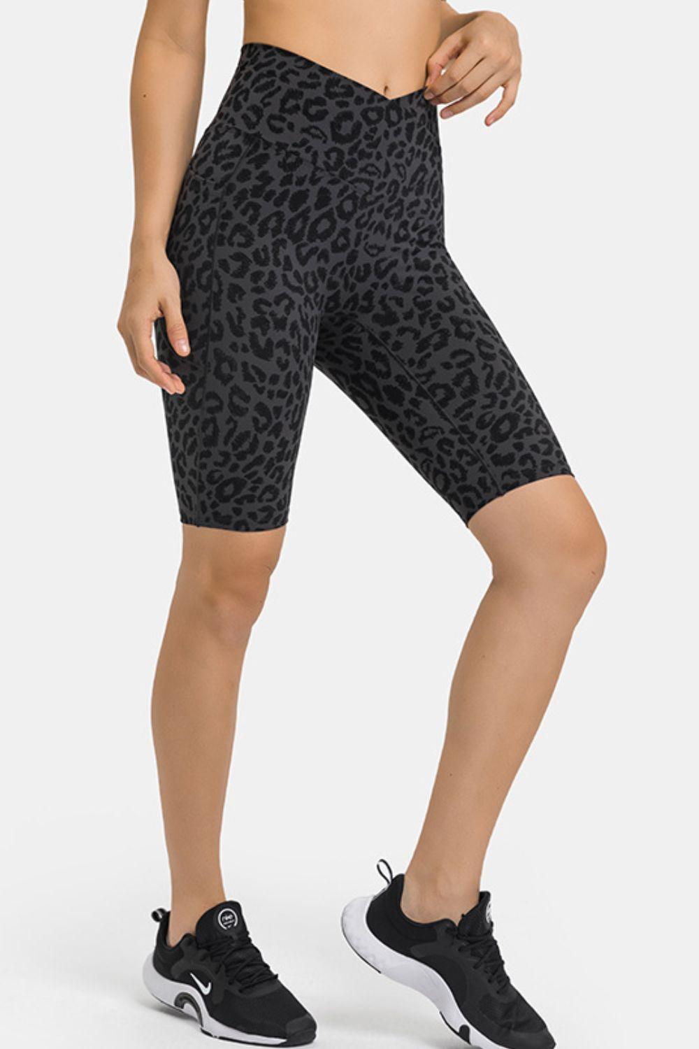 High Waist Biker Shorts with Pockets – Perfect Blend of Comfort & Performance - Znvia
