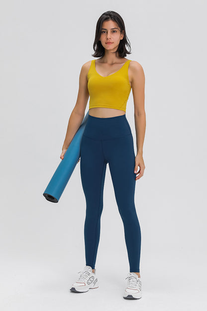 Scoop Back Sports Bra – Stylish, Supportive, and Ultra-Comfortable - Znvia