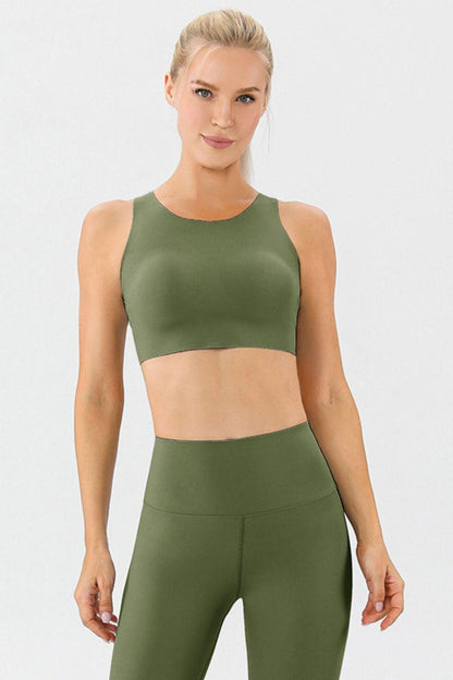 Round Neck Wide Strap Active Bra - Znvia