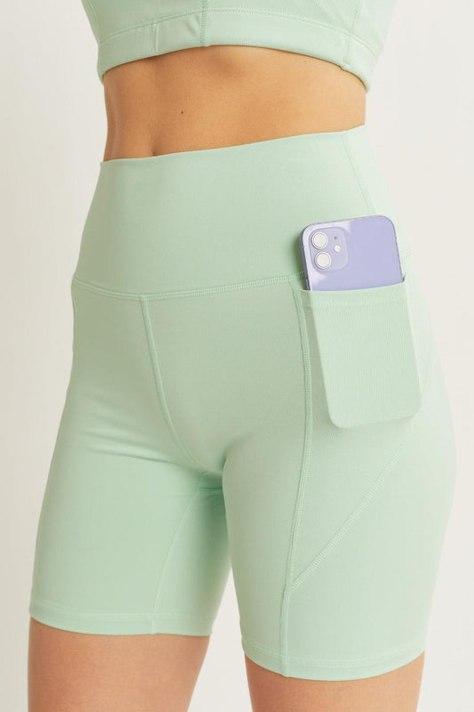 High Waist Seam Detail Active Shorts – Stylish, Supportive, and Ultra-Comfortable - Znvia