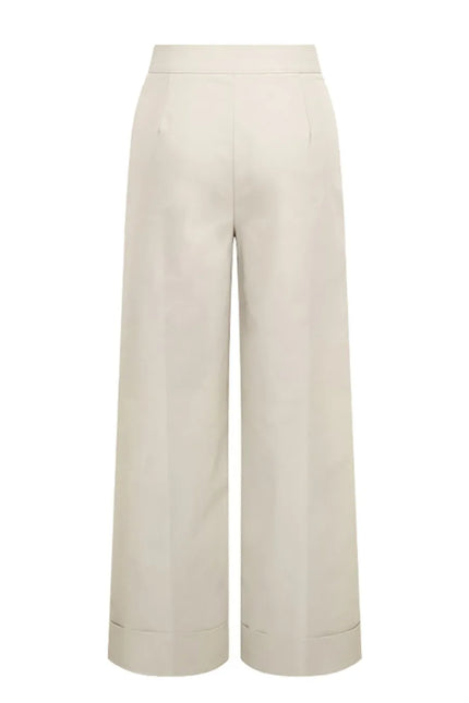 6e30fe0e-0a59-40db-be6d-2205a506a39a-Max