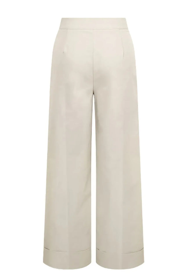 6e30fe0e-0a59-40db-be6d-2205a506a39a-Max