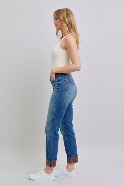 Full Size Plaid Print Cuff Straight Leg Jeans with Pockets – Where Classic Meets Contemporary - Znvia