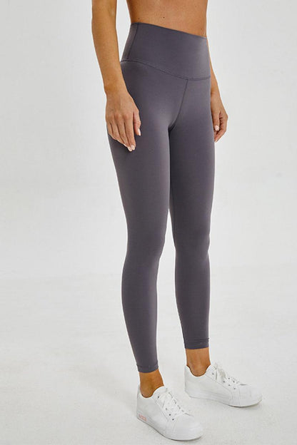 Wide Seamless Band Waist Sports Leggings – Your Ultimate Comfort & Performance Partner - Znvia