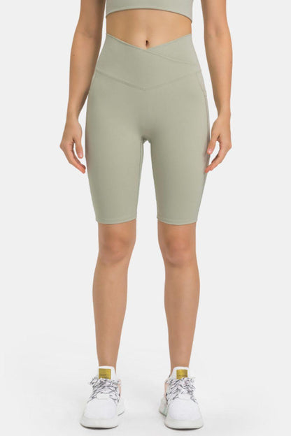 High Waist Biker Shorts with Pockets – Perfect Blend of Comfort & Performance - Znvia