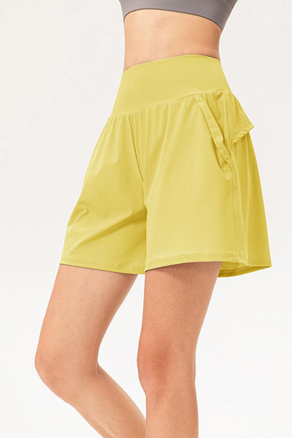 Pocketed Elastic Waist Active Shorts – Performance, Comfort & Style in One! - Znvia