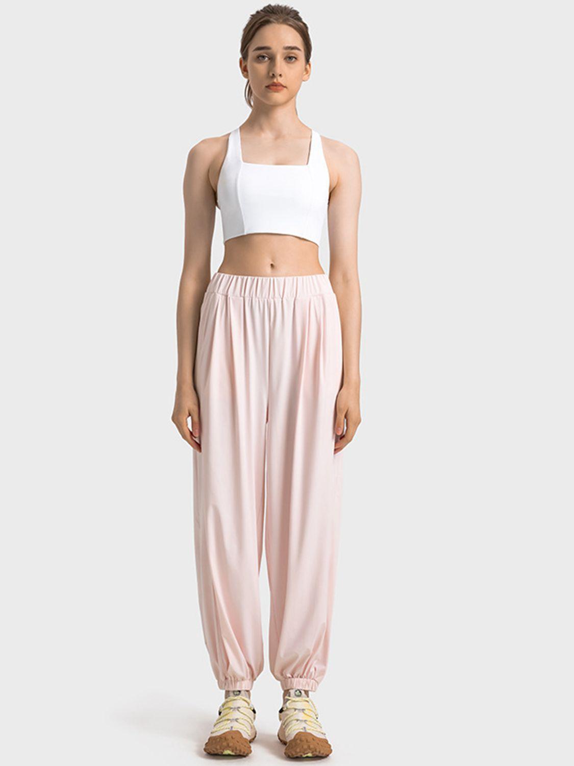 Scoop Neck Sports Bra - Znvia