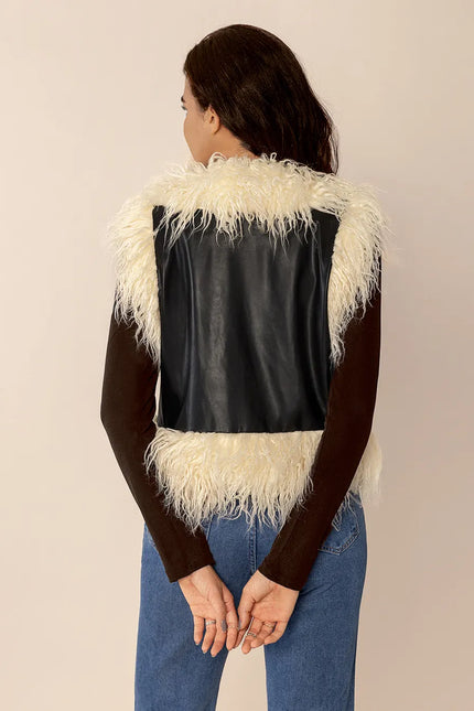 ebe69fd0-dded-4945-bf32-8592b113373d-Max