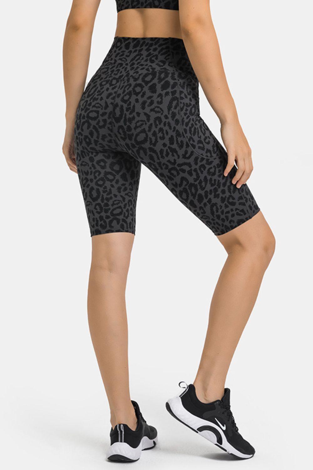 High Waist Biker Shorts with Pockets – Perfect Blend of Comfort & Performance - Znvia