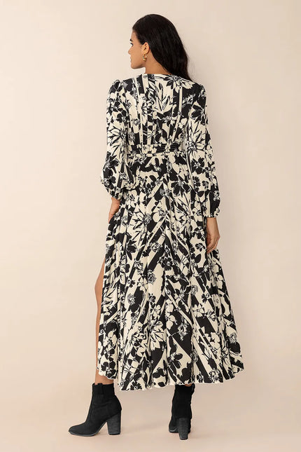 f700538f-f9fb-4829-bf04-0c18ff8ecec6-Max